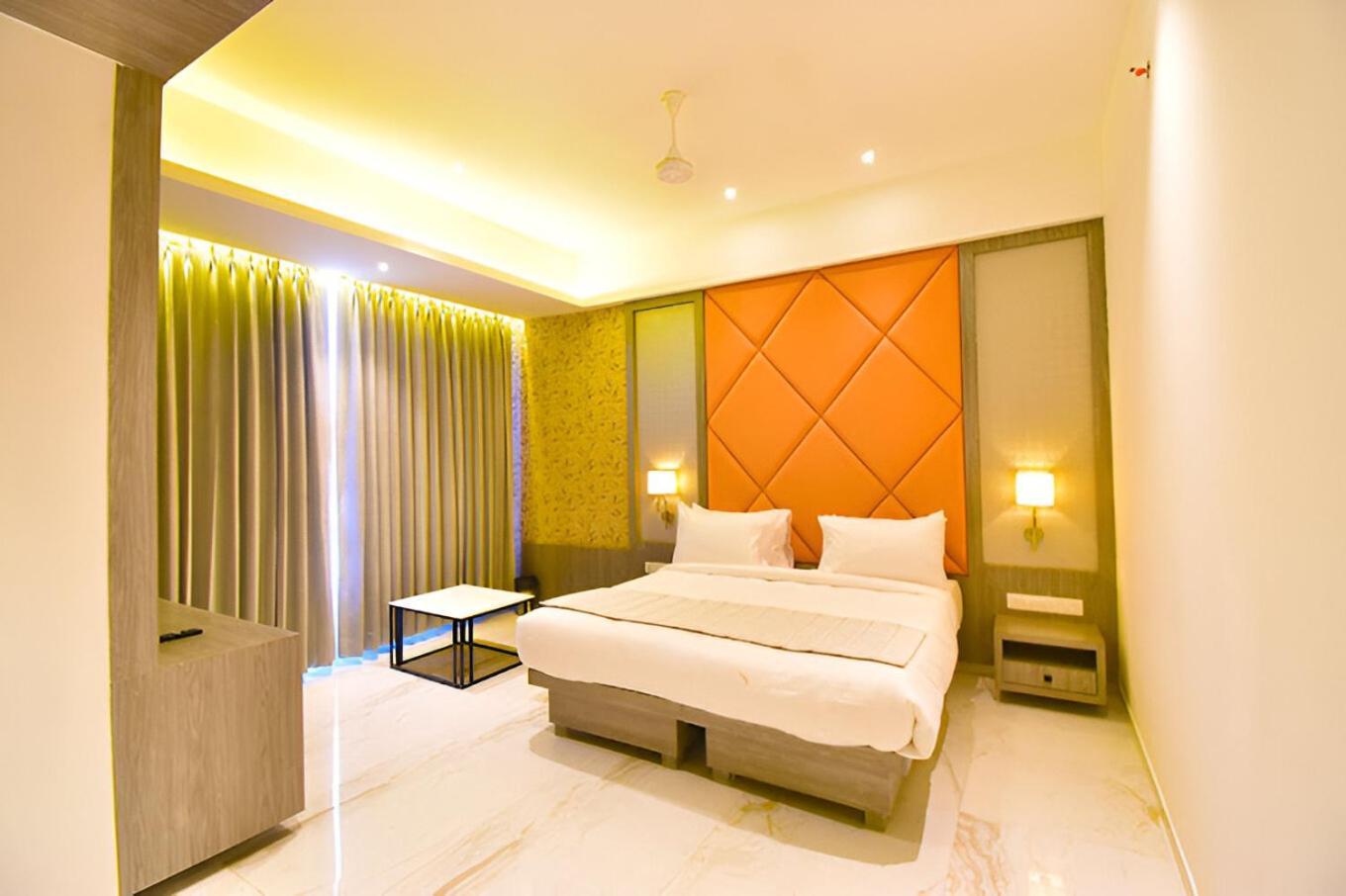 Glitz Hotels La Dahlia - Premium ثين المظهر الخارجي الصورة